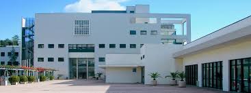 Escola Superior de Tecnologias e Gestão background