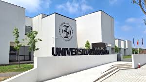 Centro Universitário Lusíada - Norte (campus do Porto) background