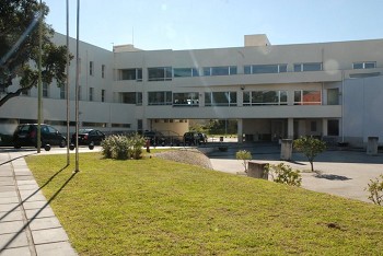 Escola Superior de Ciências Empresariais background
